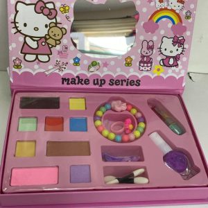 MAQUILLAJE HELLO KITTY