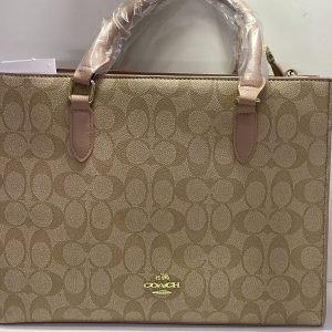 CARTERA BEIGS COACH