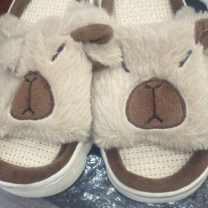 PANTUFLAS CAPYBARA TALLA 36/37