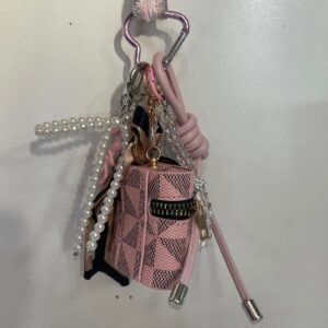 LLAVERO ROSADO POR UNIDAD