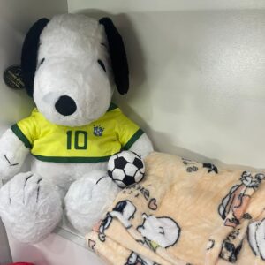PELUCHE COLCHA SNOPYN CON CAMISA