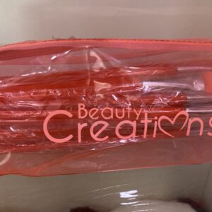 SET DE COSMETIQUERA Y BROCHAS DE MAQUILLAJE