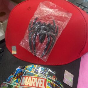 GORRA ROJA MARVEL SPIDERMAN