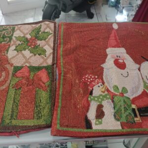 COJINES NAVIDEÑOS 46CM X 42CM
